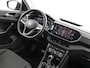 Volkswagen T-Cross 1.0 TSI 110pk DSG Life · Camera · Dodehoek Detectie · Navigatie · P-Sensoren · Airco · Getint Glas · 16'' Inch · Garantie t/m 20-09-2028 of 100.000km