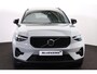 Volvo XC40 B3 Ultra Dark - Panorama/schuifdak - IntelliSafe Assist & Surround - 360º Camera - Harman/Kardon audio - Adaptieve LED koplampen - Verwarmde voorstoelen & stuur - Parkeersensoren voor & achter - Elektr. bedienb. voorstoelen met geheugen links - Draadloze tel. lader - Standkachel - Extra getint glas - 19' LMV