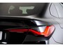 BMW i4 eDrive40 84 kWh M Sport - Harman Kardon - Getinte Ruiten - BMW Laserlight - Stuurwielrand verwarmd - Elektrisch verwarmde voorstoelen - Comfort Access -
