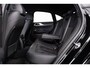 BMW i4 eDrive40 84 kWh M Sport - Harman Kardon - Getinte Ruiten - BMW Laserlight - Stuurwielrand verwarmd - Elektrisch verwarmde voorstoelen - Comfort Access -