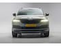 Skoda Karoq 1.5 TSI ACT Sportline Business [ LED Virtual Navi Camera Trekhaak ]