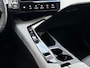 Peugeot 5008 Allure | 360° Vision & Drive Assist Pack | 3de rij: neerklapbare zittingen met Easy access naar derde zitrij | 6 airbags (adaptieve front-, zij- en window-airbags)