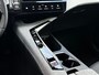 Peugeot 5008 Allure | 360° Vision & Drive Assist Pack | 3de rij: neerklapbare zittingen met Easy access naar derde zitrij | 6 airbags (adaptieve front-, zij- en window-airbags)