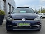 Volkswagen Golf 1.0 TSI * Panoramadak * Camera * Navigatie * Massage Stoel