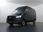 Mercedes-Benz Sprinter 317 CDI | AUT. | L2 H2 | PRO | ACHTERUITRIJCAMERA | CRUISE CONTROL | BETIMMERDE LAADRUIMTE | DIEP ZWART | 3-ZITS | LICHT -/ REGEN SENSOR | CARPLAY | ANDROID AUTO | CERTIFIED