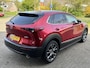 Mazda CX-30 2.0 e-SkyActiv-X M Hybrid Luxury 1e Eig., NL-Auto, Dealer Ondh, Automaat, Navigatie, Apple Carplay/ Android Auto, Head-up Cruise Controle Ad., Bose, Leer, Stoelverw., Stuur verw.