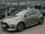 Toyota Yaris 1.5 Hybrid Dynamic + Comf.Pack | Led | Stoelverw.| PDC | Led | Carplay | Adaptief
