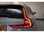 Volvo V60 T8 Twin Engine AWD R-Design Aut [ Trekhaak Half-leder Stoelverwarming Navi ]