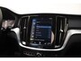 Volvo V60 T8 Twin Engine AWD R-Design Aut [ Trekhaak Half-leder Stoelverwarming Navi ]