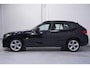 BMW X1 sDrive18d Executive panodak PDC v+a 18"inch lmv 4+seizoenen-banden dakrails stoelverwarming stuurbediening bekerhouder electrisch-pakket