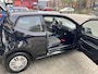 Volkswagen Up! 1.0 take up! BlueMotion Airco Navi Carplay