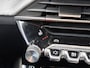Peugeot e-208 GT | Adaptieve cruise control met Stop&Go functie | Alcantara® Executive interior | Elektrische parkeerrem