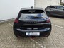 Peugeot e-208 GT | Adaptieve cruise control met Stop&Go functie | Alcantara® Executive interior | Elektrische parkeerrem