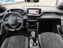 Peugeot e-208 GT | Adaptieve cruise control met Stop&Go functie | Alcantara® Executive interior | Elektrische parkeerrem