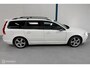 Volvo V70 2.5FT R-design AUTOMAAT / LEER
