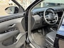 Hyundai Tucson 1.6 T-GDI PHEV Premium Sky 4WD / Automaat / NL-Auto / Vol-Leder / Open-Panodak / Adaptieve Cruise-Control / Stoelverwarming V+A / Stoelverkoeling / Stuurverwarming / Elektr.-Verstelbare Stoelen met Geheugen / Premium Krell-Audio / Elektr.-Achterklep / Apple-Carplay & Android-Auto / Dodehoek-Detectie / Draadloze-Telefoonlader / Keyless / LED / Adaptieve-Koplampen / DAB Radio-Bluetooth / Navi / Flippers / PDC V+A met Rondom-Camerazicht / 19'' LMV / ENZ.