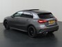 Mercedes-Benz A-klasse 250e Business Solution AMG | Panoramaschuifdak | Stoelverwarming | Achteruitrijcamera |  MULTIBEAM LED | Nightpakket |