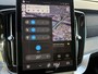 Volvo XC90 2.0 T8 Plug-in hybrid AWD Ultra Dark | Facelift | Luchtvering | Bowers & Wilkins | Stoelmassage, ventilatie en verwarming | 360 Camera | Leder bekleed dashboard | Gelaagde zijruiten | Trekhaak