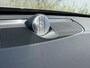Volvo XC90 2.0 T8 Plug-in hybrid AWD Ultra Dark | Facelift | Luchtvering | Bowers & Wilkins | Stoelmassage, ventilatie en verwarming | 360 Camera | Leder bekleed dashboard | Gelaagde zijruiten | Trekhaak