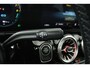 Mercedes-Benz GLA 250 e AMG Line (PANORAMADAK, SFEERVERLICHTING, STOELVERWARMING, ELEKTR STOELEN, CAMERA)