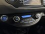 Toyota Yaris 1.5 - 100PK Hybrid Dynamic Automaat | Navi | Camera | Lichtmetalen Velgen | Climate Control | Cruise Control | Licht & Regen Sensor | Lane Departure Warning |