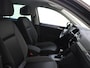 Volkswagen Tiguan 1.4 TSI eHybrid Life | SoH 89% | Trekhaak | Parkeerassistent | Stoel- en stuurwielverwarming | Adaptieve cruise control | Achteruitrijcamera | 3-zone airco | Dodehoek detectie |