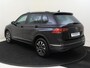 Volkswagen Tiguan 1.4 TSI eHybrid Life | SoH 89% | Trekhaak | Parkeerassistent | Stoel- en stuurwielverwarming | Adaptieve cruise control | Achteruitrijcamera | 3-zone airco | Dodehoek detectie |