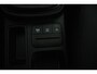 Ford Fiesta 1.0 EcoBoost ST-Line (PANORAMADAK, STOEL/STUUR VERWARMING, LANE-ASSIST, CRUISE CONTROL, NAVIGATIE, PARKEERSENSOREN)