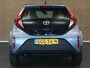 Toyota Aygo X 1.0 VVT-i MT Play - ORIGINEEL NEDERLANDSE AUTO - APPLE CARPLAY/ANDROID AUTO - AIRCO - MULTIMEDIAVOORBEREIDING - CRUISE CONTROL - ACHTERUITRIJCAMERA