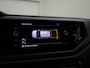 Volkswagen Polo 1.0TSI/95PK R-Line · Navigatie · Parkeersensoren · Apple/Android Car Play · Garantie t/m 12-07-2026 of 100.000km.