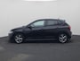 Volkswagen Polo 1.0TSI/95PK R-Line · Navigatie · Parkeersensoren · Apple/Android Car Play · Garantie t/m 12-07-2026 of 100.000km.