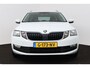 Skoda Octavia Combi 1.5 TSI Greentech Business Edition (STOELVERWARMING, AUTOMAAT, NAVIGATIE, CARPLAY, CRUISE, PARKEERSENSOREN)