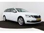 Skoda Octavia Combi 1.5 TSI Greentech Business Edition (STOELVERWARMING, AUTOMAAT, NAVIGATIE, CARPLAY, CRUISE, PARKEERSENSOREN)