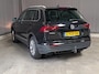 Volkswagen Tiguan 1.5 TSI 150 pk ACT Comfortline Business | Achterbank in delen neerklapbaar | Achterklep elektrisch bedienbaar | Airco (automatisch)
