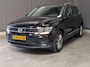 Volkswagen Tiguan 1.5 TSI 150 pk ACT Comfortline Business | Achterbank in delen neerklapbaar | Achterklep elektrisch bedienbaar | Airco (automatisch)