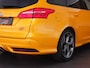 Ford Focus Wagon ST-2 2.0 250pk |Sony|cruise control|Sync 3|bi-xenon|blind spot|parkeer camera|bluetooth|stoeleverwarming|stuurverwarming|DAB|18" lichtmetalen velgen|