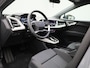Audi Q4 e-tron 45 Edition 82 kWh l Cruise control l Climate control l Navigatie l Warmtepomp l Stoelverwarming l Comfortsleutel l Parkeersensoren l Apple Carplay / Android Auto l Privacy glas l Audi virtual cockpit l Audi sound system