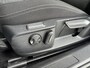 Volkswagen Passat Variant 1.5 TSI R-Line Business + | Navigatie | Trekhaak | Stoelverwarming | Parkeersensoren |