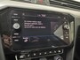Volkswagen Passat Variant 1.5 TSI R-Line Business + | Navigatie | Trekhaak | Stoelverwarming | Parkeersensoren |