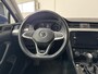 Volkswagen Passat Variant 1.5 TSI R-Line Business + | Navigatie | Trekhaak | Stoelverwarming | Parkeersensoren |