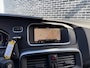 Volvo V40 1.5 T3 Polar+ Sport | Panoramadak | Achteruitrijcamera | Navigatie | Premium Audio | Parkeersensoren | Keyless Entry | Stoelverwarming | Sportstoelen | LED Koplampen