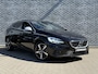 Volvo V40 1.5 T3 Polar+ Sport | Panoramadak | Achteruitrijcamera | Navigatie | Premium Audio | Parkeersensoren | Keyless Entry | Stoelverwarming | Sportstoelen | LED Koplampen