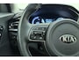 Kia Niro EV e-Niro ExecutiveLine 64 kWh 204pk | Full Options | Lederen Bekleding | Trekhaak | Navigatie | Panoramadak | Stoelverwarming - verkoeling | 1e Eigenaar | Camera