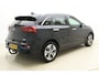 Kia Niro EV e-Niro ExecutiveLine 64 kWh 204pk | Full Options | Lederen Bekleding | Trekhaak | Navigatie | Panoramadak | Stoelverwarming - verkoeling | 1e Eigenaar | Camera