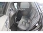 Volvo XC60 2.0 T6 Plug-in hybrid AWD Ultra Black Edition | 2 jaar fabrieks garantie | NIEUW! | Massage stoelen | Stoel verwarming voor & achter | Elektrisch verstelbare voor stoelen met geheugen | Stuurverwarming | Bowers & Wilkins | 360° camera | Apple Carplay/Android Auto | Schuif/kanteldak| Dealer prijs € 88.889,- bij ons €74.950,- |