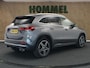 Mercedes-Benz GLA 250 e Style - PLUG IN HYBRIDE - NAVIGATIE - 4 SEIZOENENBANDEN - PARKEERSENSOREN VOOR/ ACHTER - CAMERA - CLIMATE CONTROL - VOLLEDIG DIGITAAL DASHBAORD - 19 INCH LICHT METALEN VELGEN - VOORSTOELEN VERWARMD