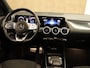 Mercedes-Benz GLA 250 e Style - PLUG IN HYBRIDE - NAVIGATIE - 4 SEIZOENENBANDEN - PARKEERSENSOREN VOOR/ ACHTER - CAMERA - CLIMATE CONTROL - VOLLEDIG DIGITAAL DASHBAORD - 19 INCH LICHT METALEN VELGEN - VOORSTOELEN VERWARMD