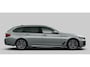 BMW 5-Serie Touring 530e M Sport - Panoramadak - Driving Assistant Professional - Head up - Hifi - BMW Laserlight - Getinte Ruiten - Sportstoelen - Elektrisch verwarmde voorstoelen - Comfort Access -