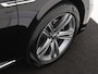 Volkswagen Arteon Shooting Brake 1.4 TSI eHybrid R-Line Business+ | SoH 98% | Panoramadak | Head-up display | 360 camera | Parkeerassistent | Adaptieve demping | Stoel- en stuurwielverwarming | Dodehoek assistent |