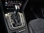 Volkswagen Arteon Shooting Brake 1.4 TSI eHybrid R-Line Business+ | SoH 98% | Panoramadak | Head-up display | 360 camera | Parkeerassistent | Adaptieve demping | Stoel- en stuurwielverwarming | Dodehoek assistent |